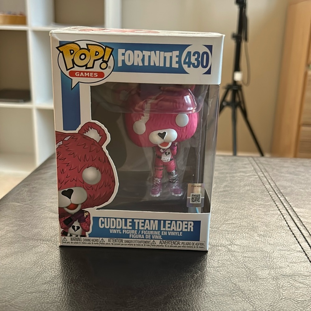 Fortnite Cuddle Team Leader Vinyl figure Fortnite Edition Pop Games Collection